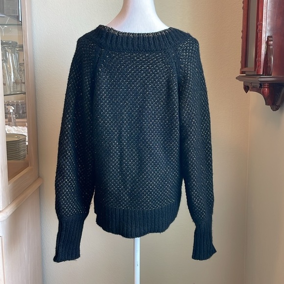 Veronica Beard gold and black chunky knit sweater size medium - Picture 2 of 7